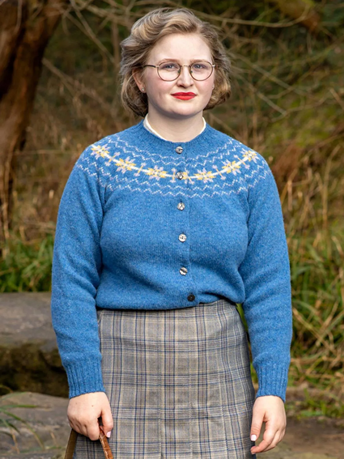 1940s Style Pure Wool Fairisle Cardigan in Fresh Blue