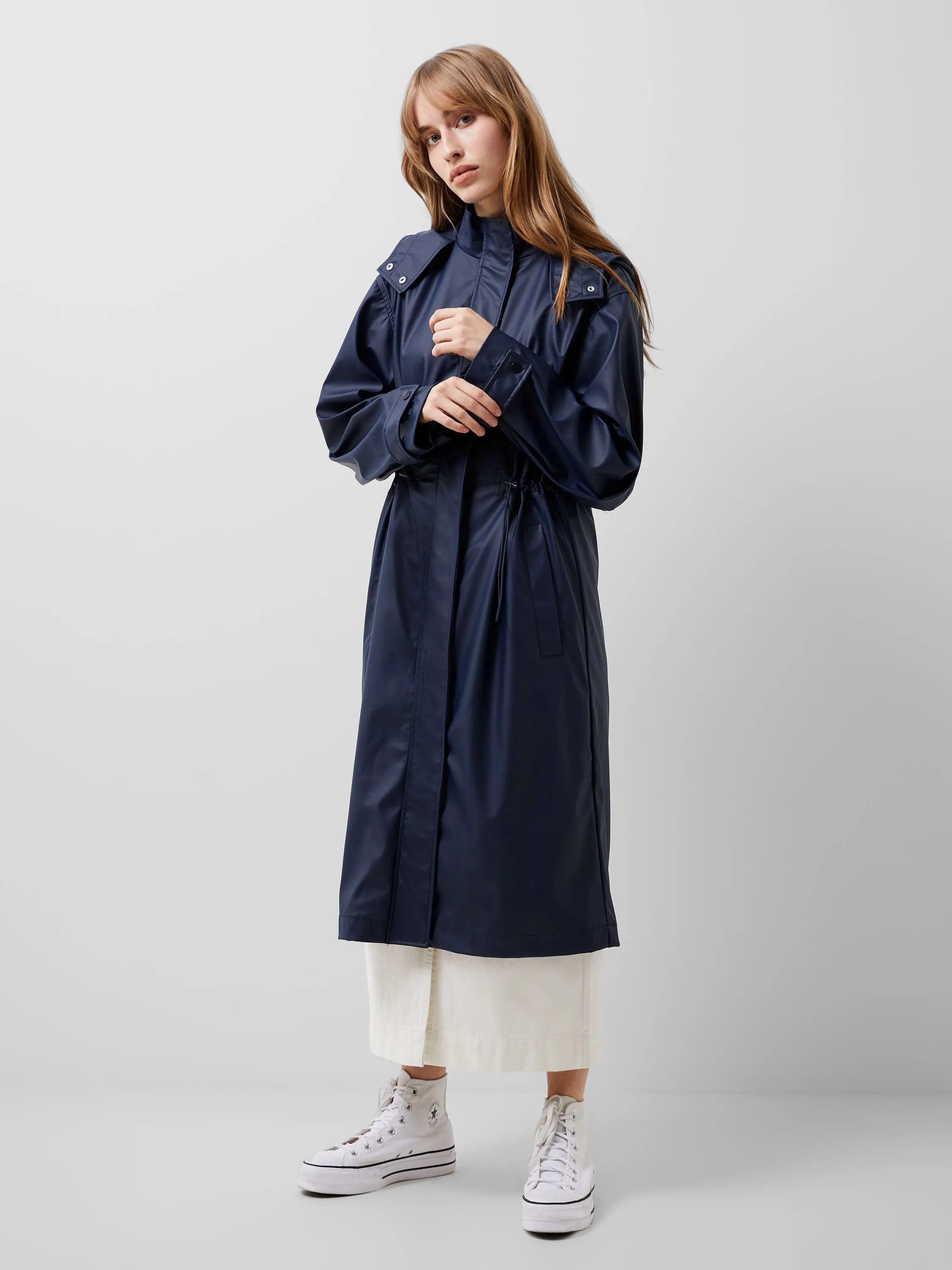 Akiro Raincoat