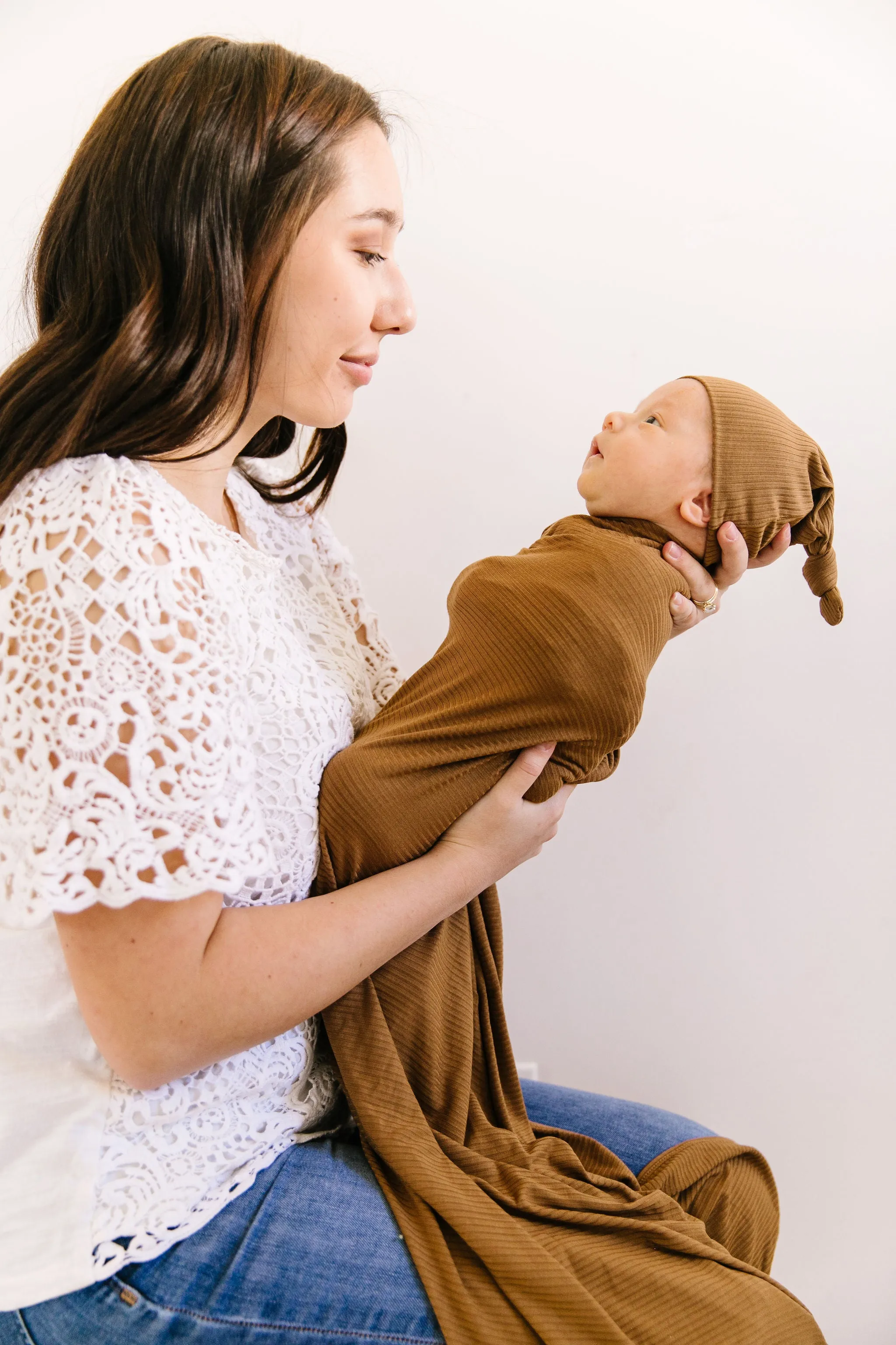 Chandler Ribbed Newborn Hat Bundle (Gown)