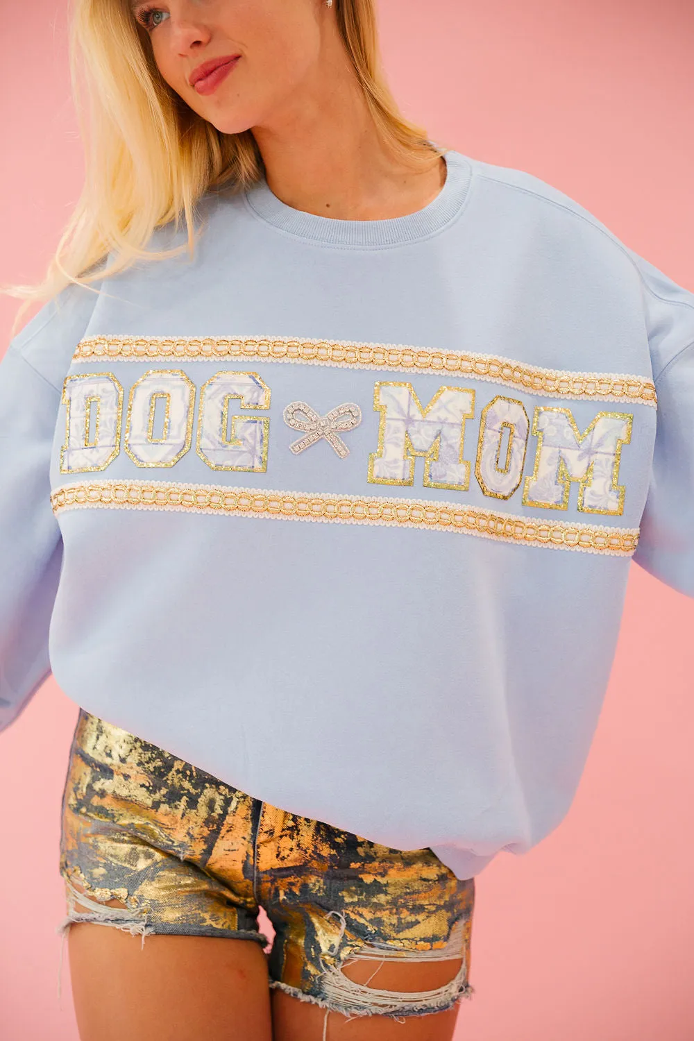 DOG MOM BLUE RIBBON PULLOVER