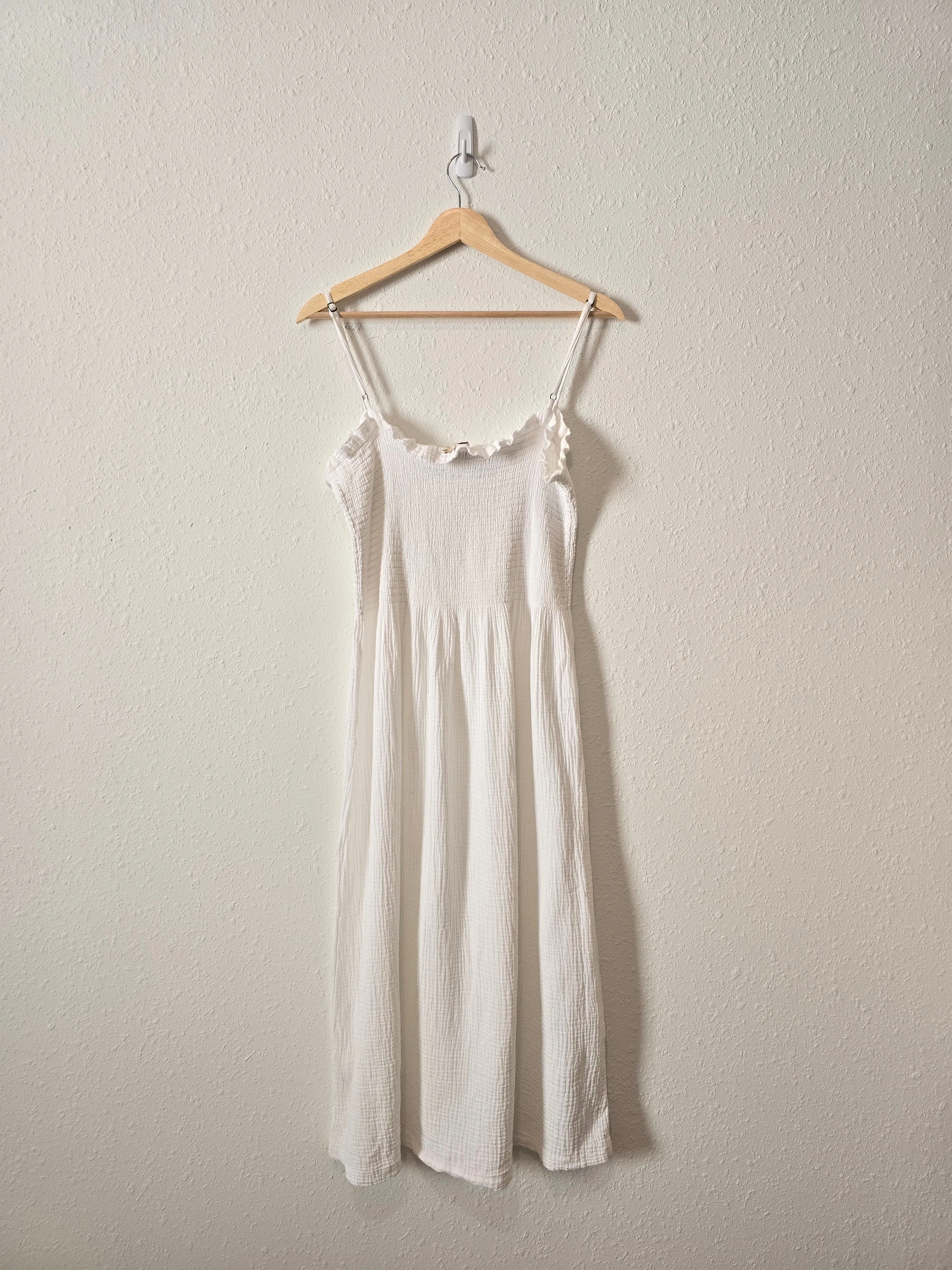 Faherty Smocked Gauze Midi Dress (M)