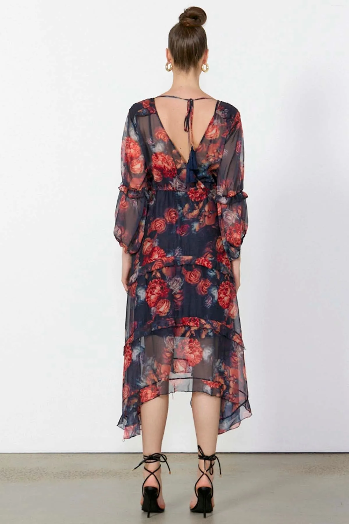 Fate   Becker No Love Today Midi Dress in Moody Floral